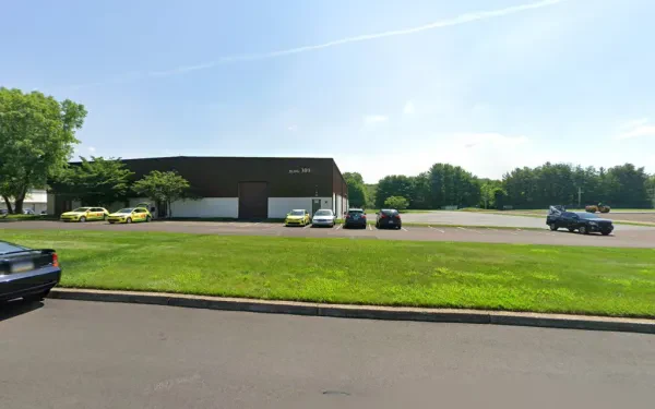 Doylestown AutoParts Warehouse - photo 3