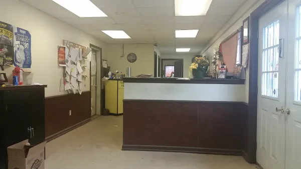 River Road Automotive - photo 3