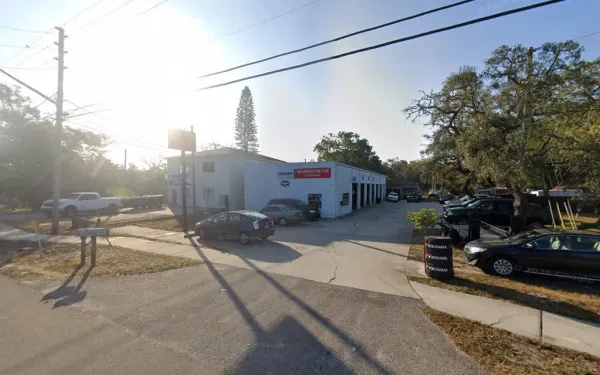 Fowler's Automotive - photo 3