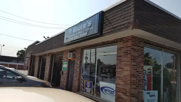 Bruce's Automotive - photo 4