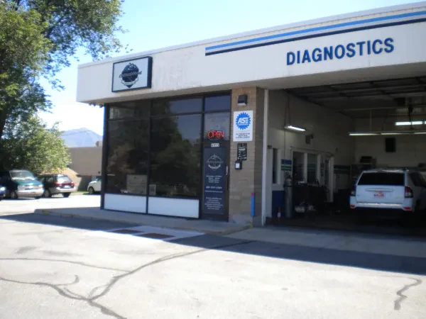 Cottonwood Auto Care - photo 2
