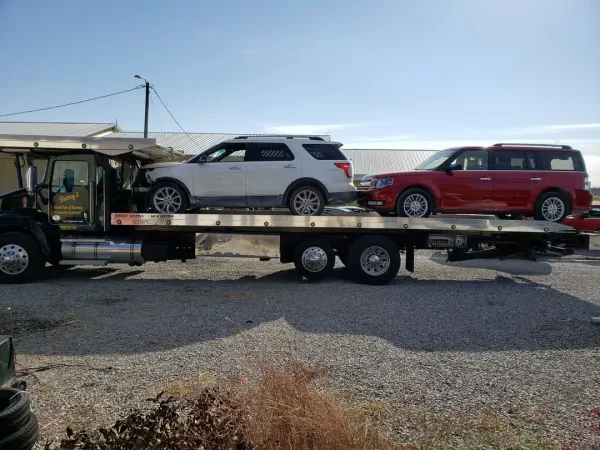Barry's Towing and Repair - photo 4