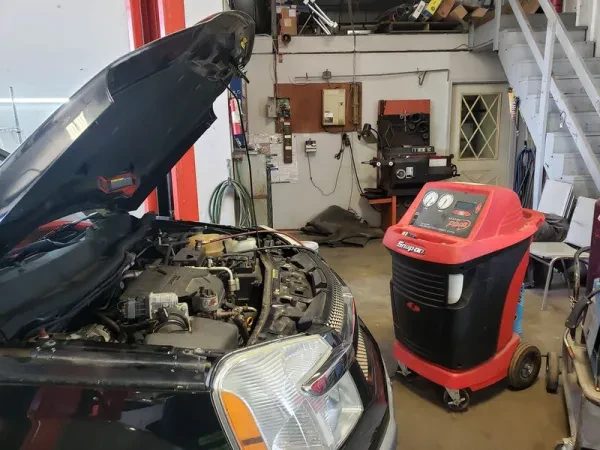 Feldkamps West Automotive & Towing - photo 3