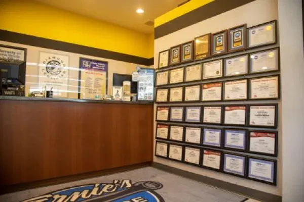 Ernie's Auto Center Inc - photo 4