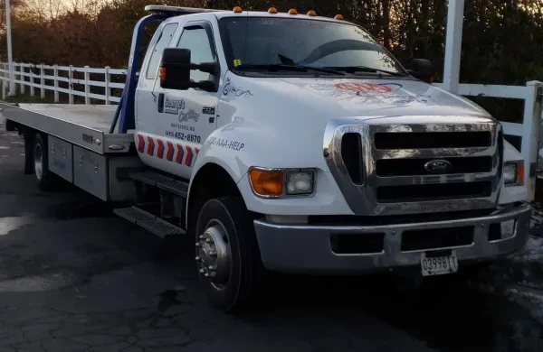 George's Custom Towing - photo 3