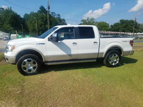 Bailey's Truck & Auto Sales - photo 4