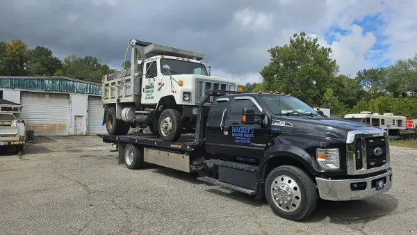 Mackey's Towing & Transport Services - photo 2