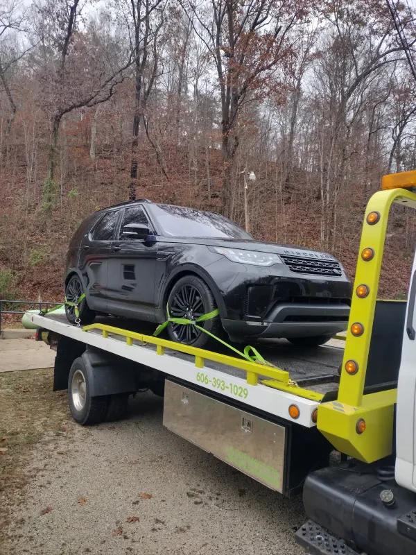 Clayts Towing - photo 4