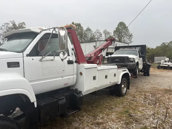 Fugate's garage & towing ( red river Gorge Towing) - photo 2