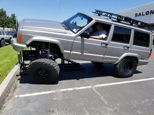 Inland Jeep Inc. - photo 3