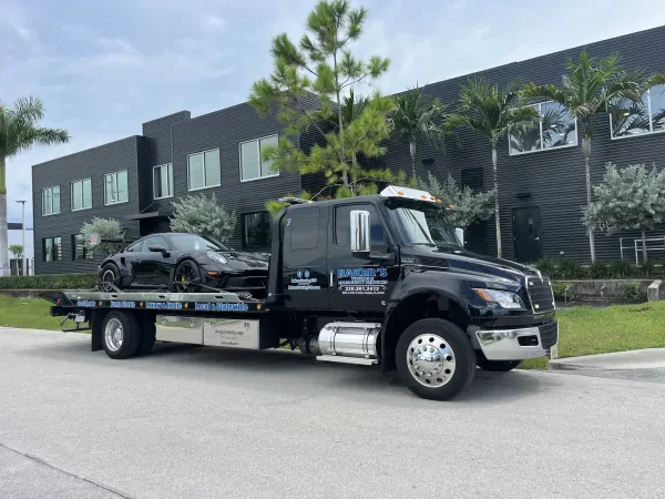 Baker's Towing & Emergency Services - photo 3
