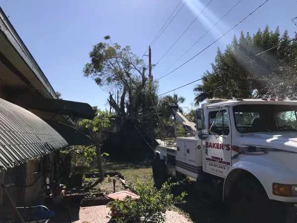 Baker's Towing & Emergency Services - photo 4