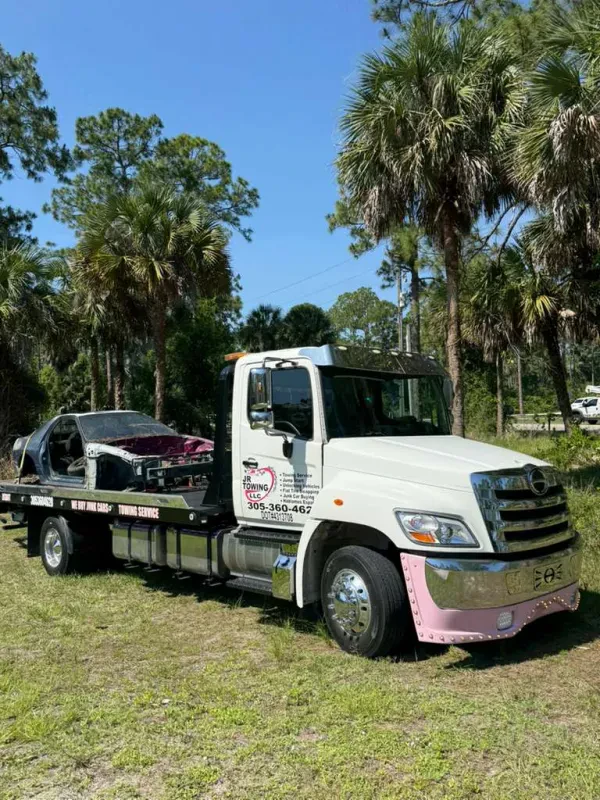 JR Towing LLC - photo 3