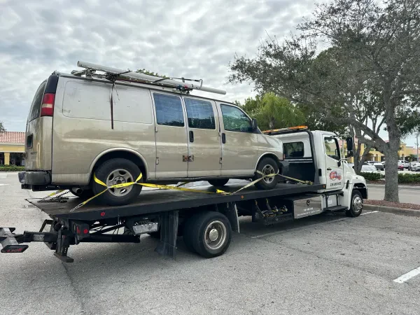 Getting Hooked Towing - photo 4