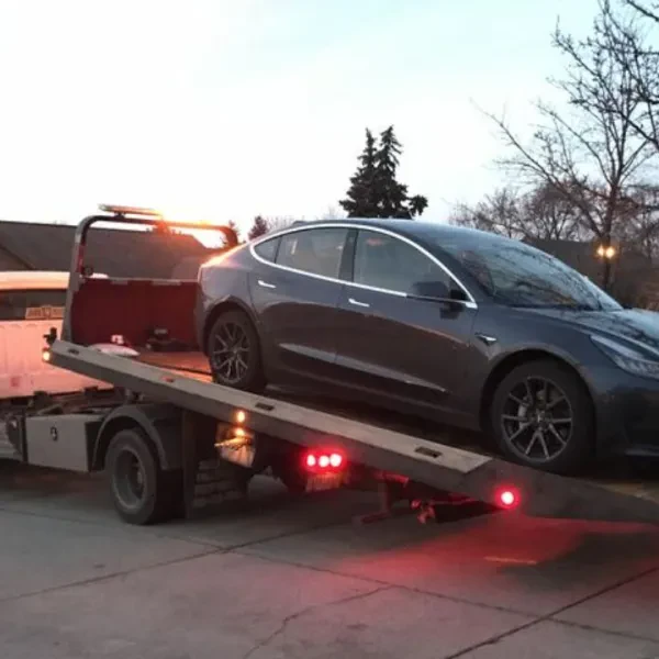St Pete towing - photo 4