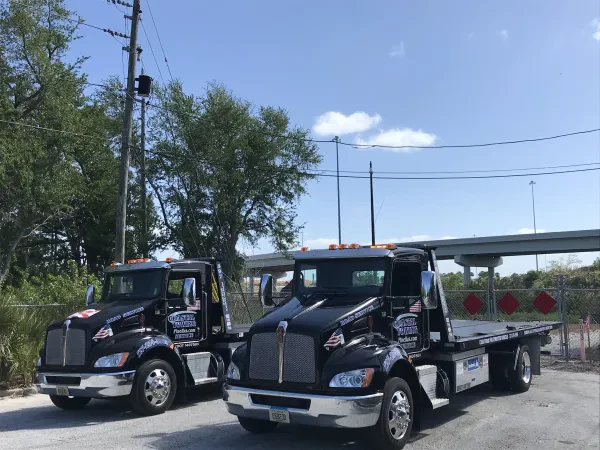Coastal Towing Pinellas - photo 3