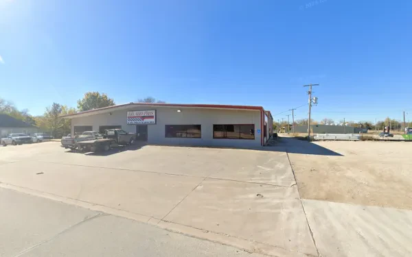 Iola Auto Parts LLC - photo 4
