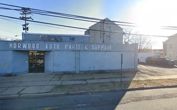 Norwood Auto Parts - photo 2