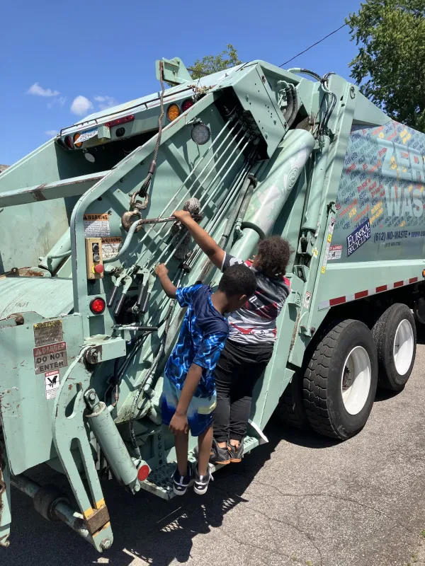Eureka Recycling - photo 2