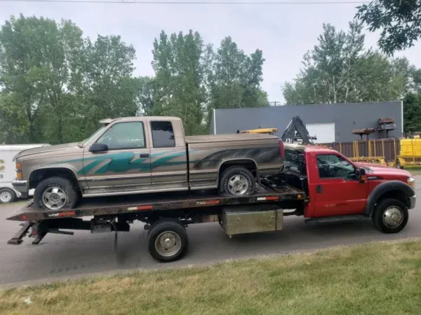 Minneapolis Towing Company - photo 4