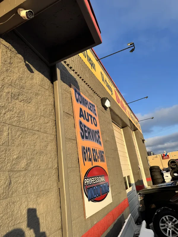 Duke's Cars And Towing LLC - photo 2