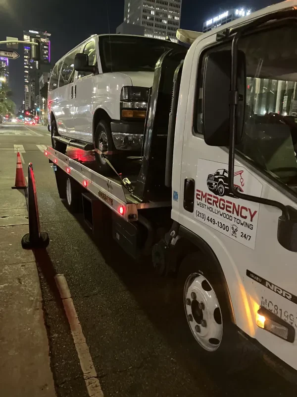 Emergency West Hollywood Towing - photo 4
