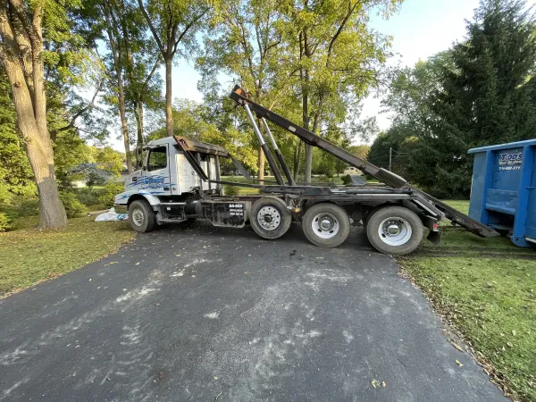 Tidd's Towing & Recovery + Rolloff Service - photo 4