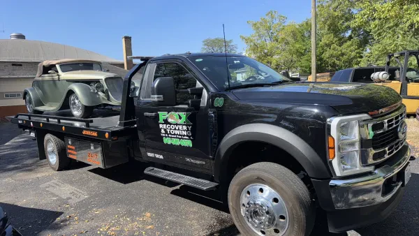 Fox Recovery and Towing - photo 4