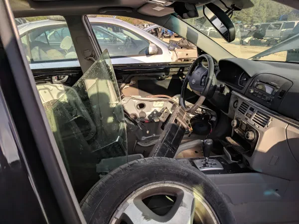 Bevell's Pull It Yourself Used Auto Parts - photo 4