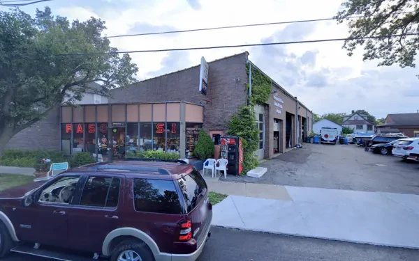 Pasquesi & Son Automotive & Truck Repair - photo 2