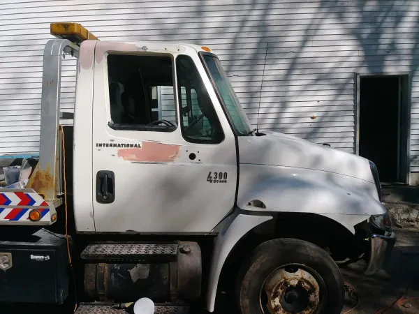K & R Towing And Auto And Truck Repair - photo 3