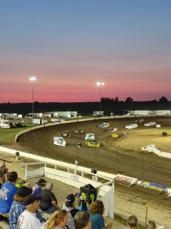 300 Raceway - photo 3