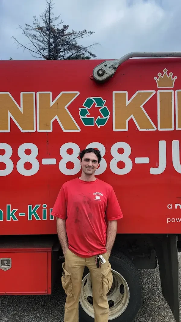 Junk King Gold Country - photo 3
