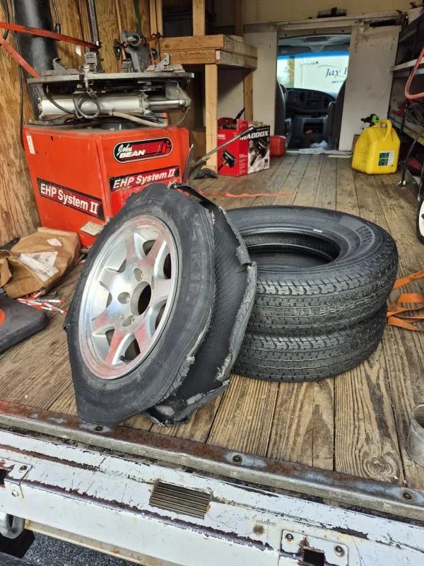 Whoops Roadside Assistance - photo 4