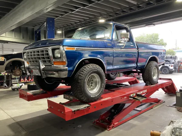 Quality One Automotive- Smog Check/Salvage Vehicle Inspection - photo 3