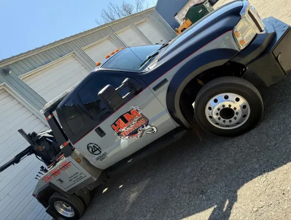 HLM Towing LLC - photo 3