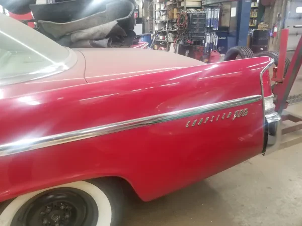 Lou’s Garage - photo 2