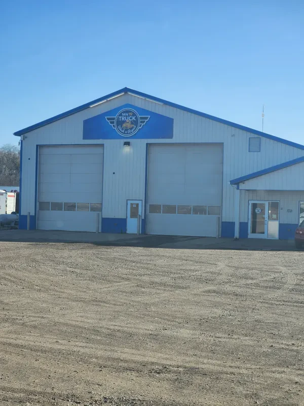 MN 19 Truck Wash & Repair - photo 3