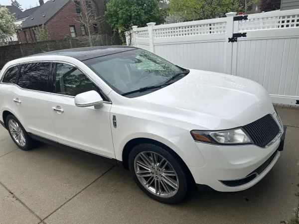 Royal Oak Auto Service, LLC - photo 2