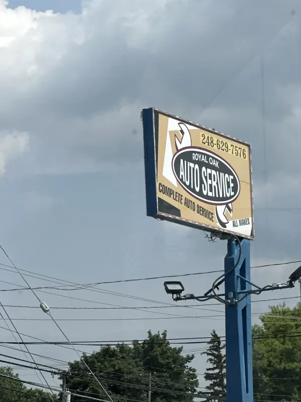 Royal Oak Auto Service, LLC - photo 3