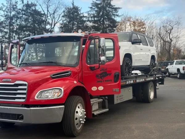 Fast Towing and Recovery - photo 3