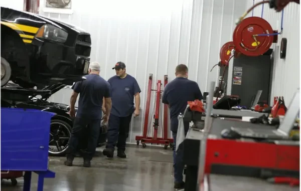 Robbins Auto Service - photo 4