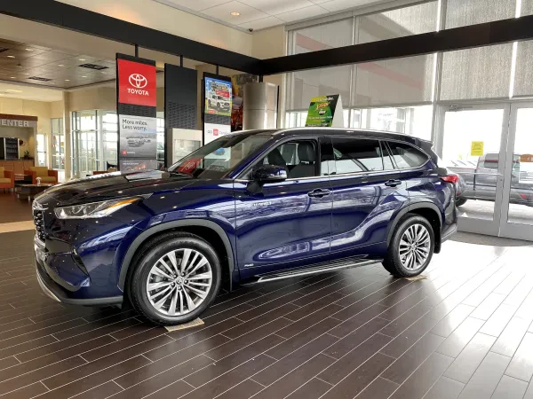 New Holland Auto Group - photo 2