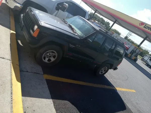 Matthew's Auto Parts - photo 3