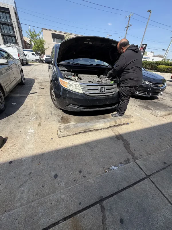 AutoZone Auto Parts - photo 4