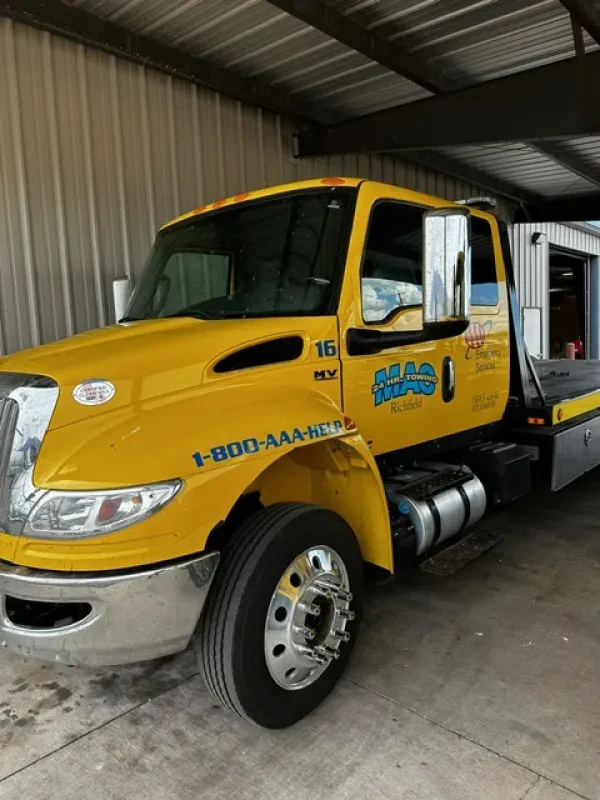MAC Towing - photo 3