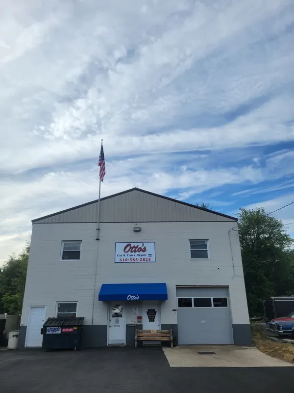 Otto's Car and Truck Repair LLC - photo 3