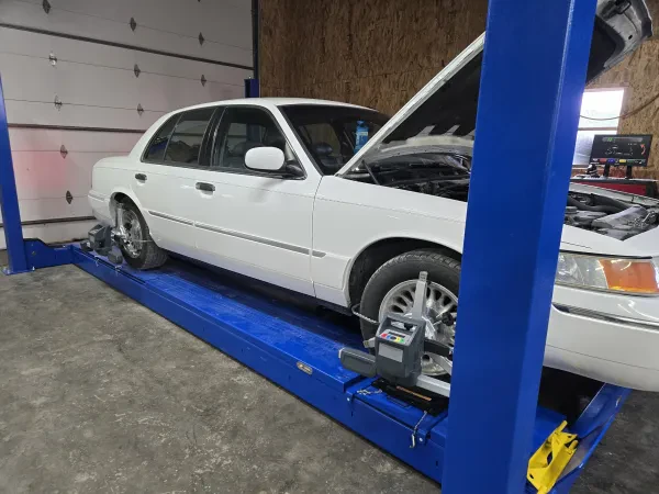 Loucks Auto Repair and 24 Hour Towing - photo 2