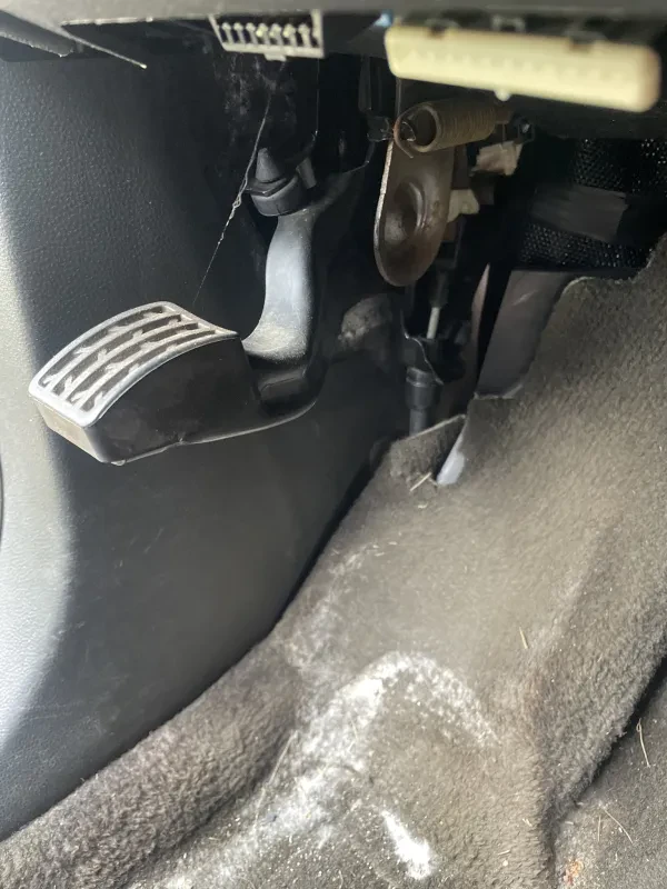 Rydon Auto Glass - photo 4