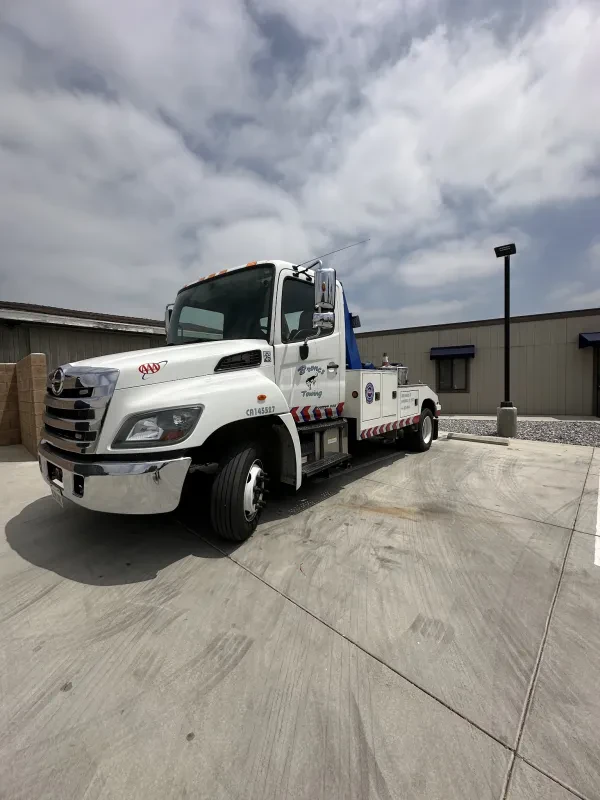 Broncs towing - photo 2